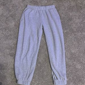 BRANDY MELVILLE ROSA SWEATPANTS